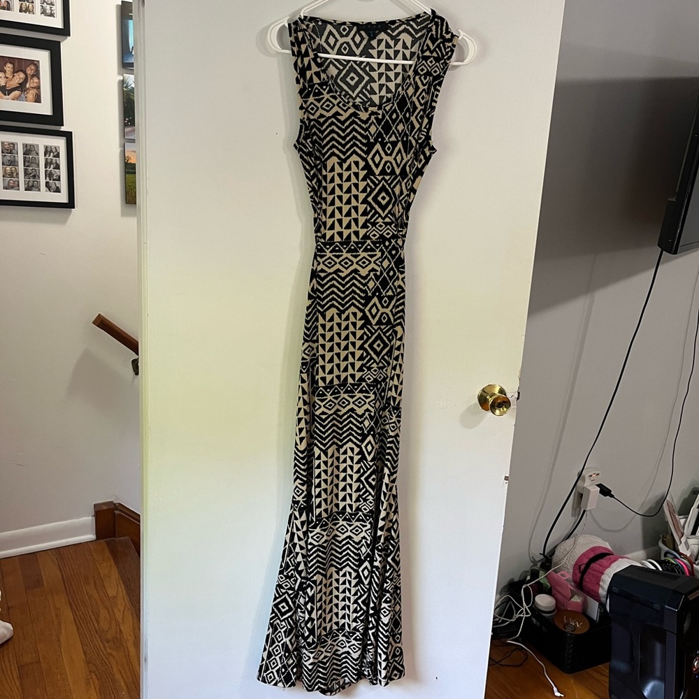 SNAP Mermaid Cut Dress